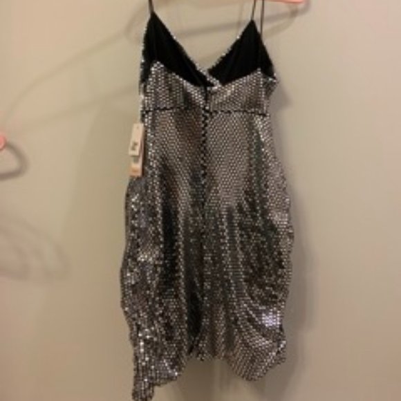 Party Dress! - Picture 1 of 5